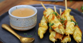 Brochettes de poulet satay à la sauce cacahuète Recette du poulet satay